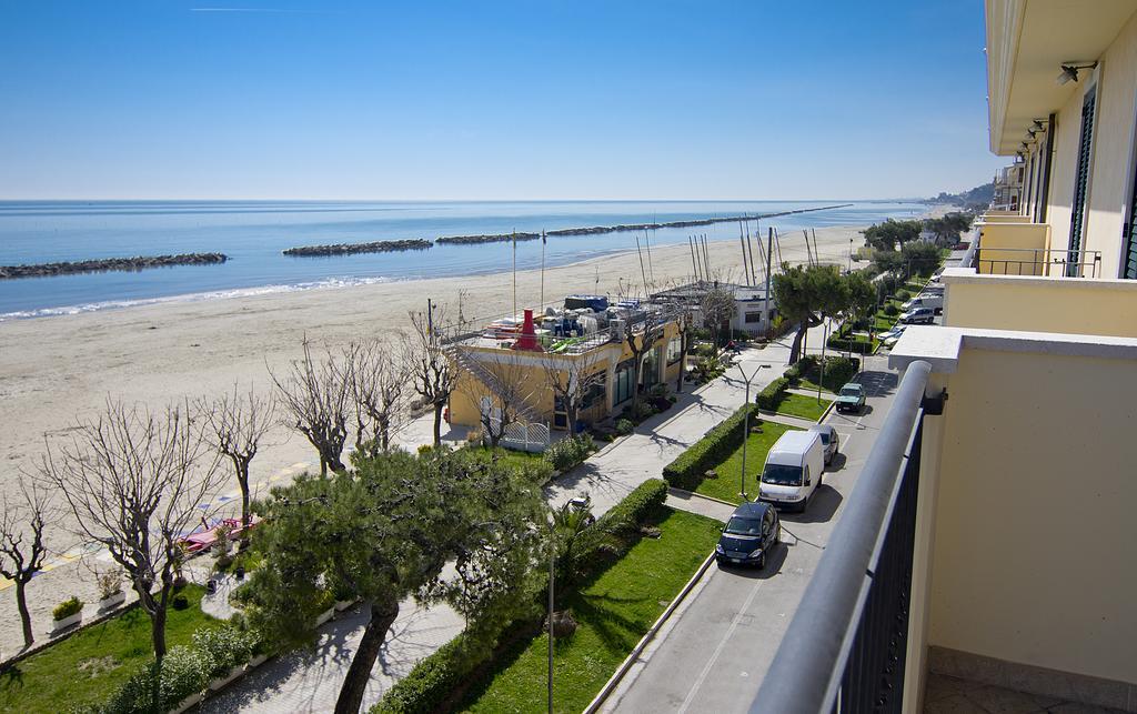 Hotel Capital Cupra Marittima Chambre photo