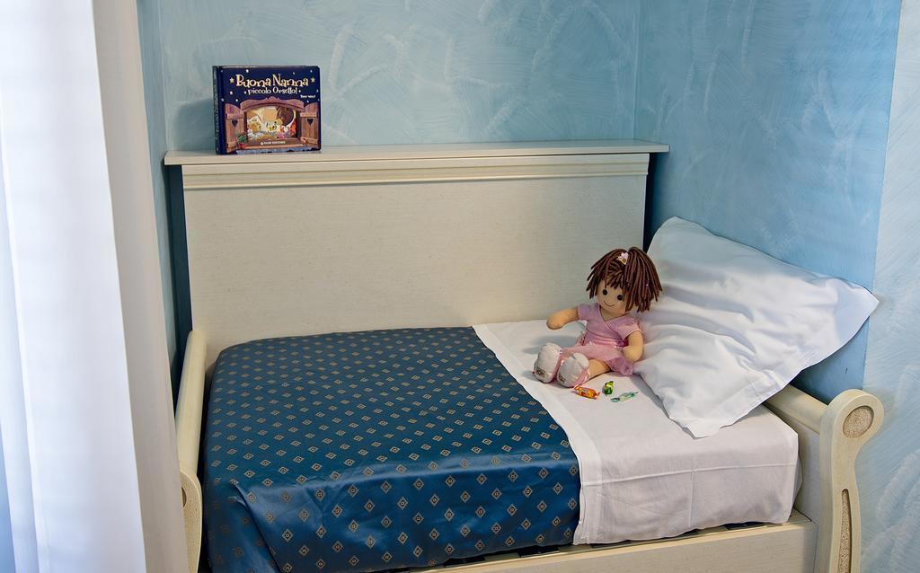 Hotel Capital Cupra Marittima Chambre photo