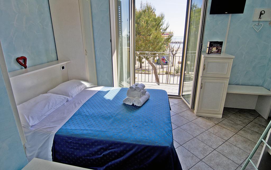 Hotel Capital Cupra Marittima Chambre photo