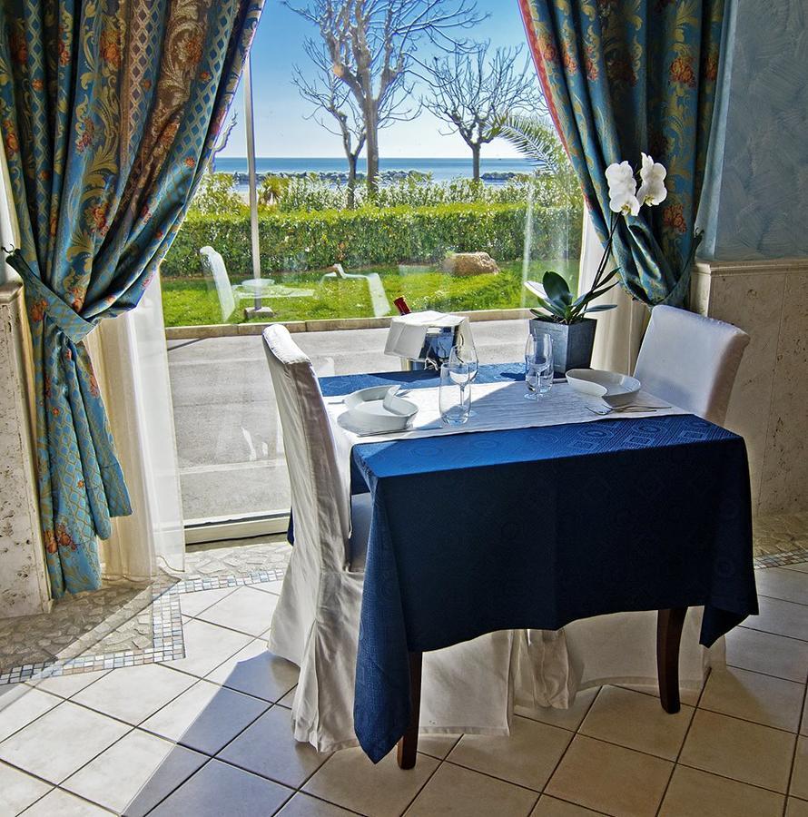 Hotel Capital Cupra Marittima Extérieur photo